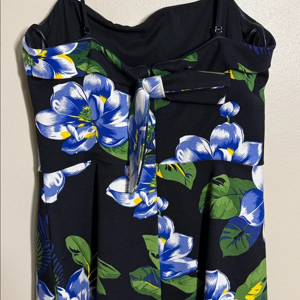 Banana Republic Black Tropical Floral Sleeveless Ponte Fit & Flare Dress Size 6 - Picture 4 of 4